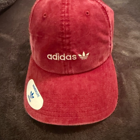 Adidas Bold Red Corduroy Baseball Cap - Picture 1 of 4
